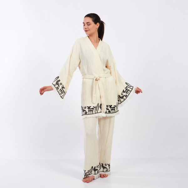 Pamuklu Müslin Beyaz Hitit Güneş Desenli Tunik Pantalon Kimono Takım - Görsel 3